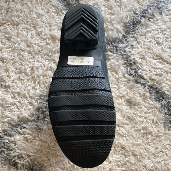 HUNTER Navy Blue Tall Rain Boots - Size 7 - Picture 5 of 7